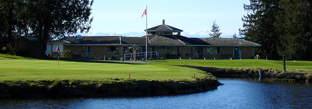 The  clubhouse at Myrtle Point Golf Club